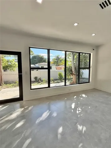 12615 N Miami Avenue North Miami FL 33168