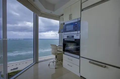 4775 Collins Avenue Miami Beach FL 33140