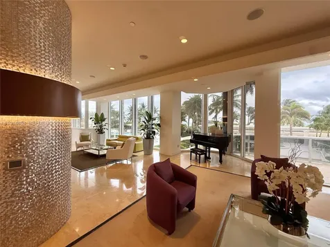 4775 Collins Avenue Miami Beach FL 33140