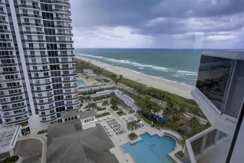 4775 Collins Avenue Miami Beach FL 33140