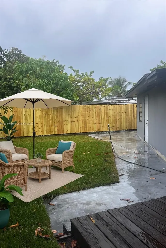 3820 SW 16th Street Fort Lauderdale FL 33312