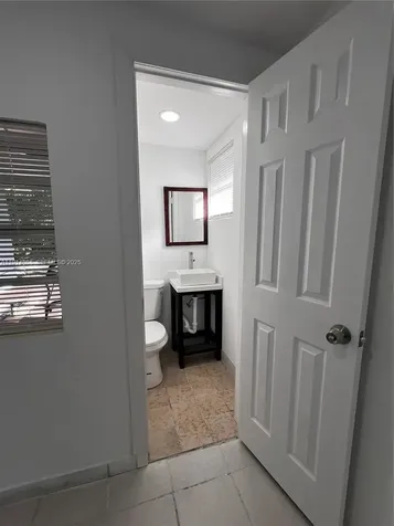 3820 SW 16th Street Fort Lauderdale FL 33312