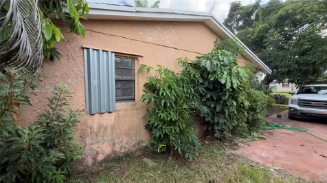 14535 SW 106th Court Miami FL 33176