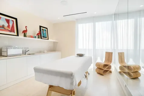 1000 Brickell Plaza Miami FL 33131