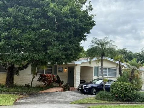 1930 NE 197th Terrace Miami FL 33179