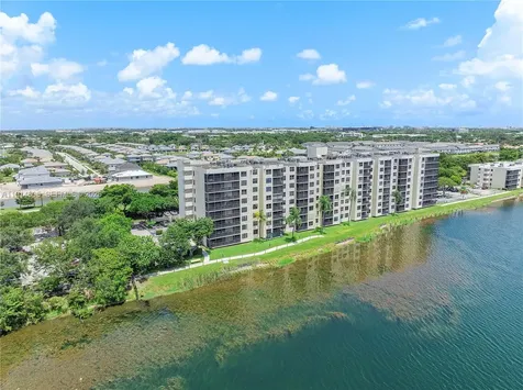 105 Lake Emerald Drive Oakland Park FL 33309