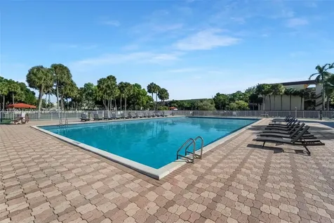 3141 NW 47th Terrace Lauderdale Lakes FL 33319