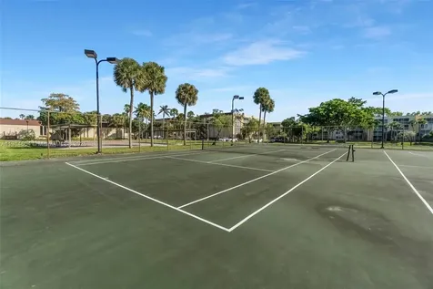 3141 NW 47th Terrace Lauderdale Lakes FL 33319