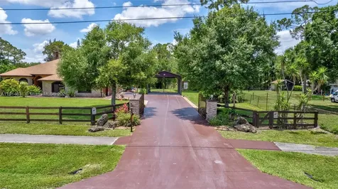 13664 N 60th Street N Palm Beach FL 33411