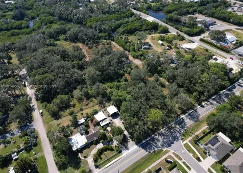 301 E Shell Point Road Tampa FL 33570