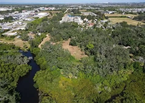 301 E Shell Point Road Tampa FL 33570