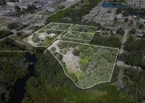 301 E Shell Point Road Tampa FL 33570