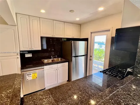 2700 NE 135th Street North Miami FL 33181