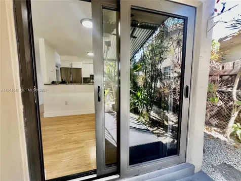 3520 SW 25th Street Miami FL 33133