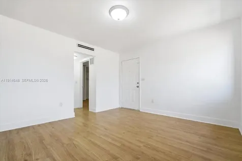 3520 SW 25th Street Miami FL 33133