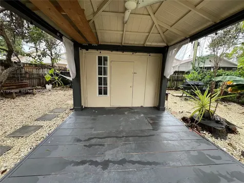 3520 SW 25th Street Miami FL 33133