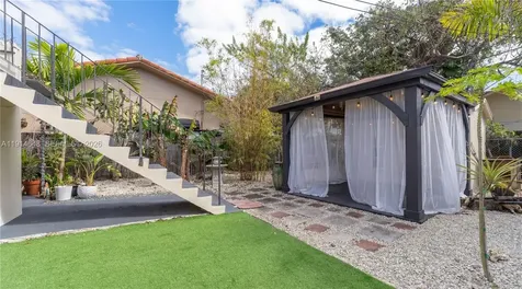 3520 SW 25th Street Miami FL 33133