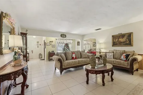 10941 NW 18th Street Pembroke Pines FL 33026