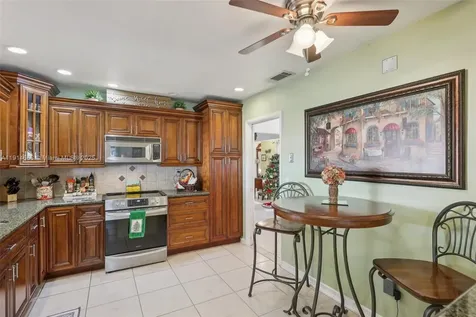 10941 NW 18th Street Pembroke Pines FL 33026