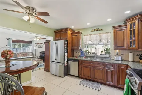 10941 NW 18th Street Pembroke Pines FL 33026