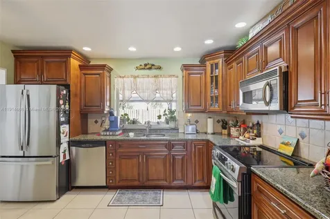 10941 NW 18th Street Pembroke Pines FL 33026