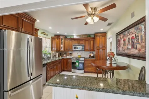 10941 NW 18th Street Pembroke Pines FL 33026