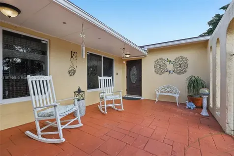10941 NW 18th Street Pembroke Pines FL 33026