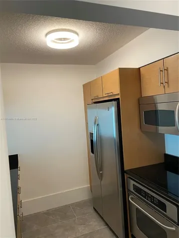 31 SE 5th Street Miami FL 33131