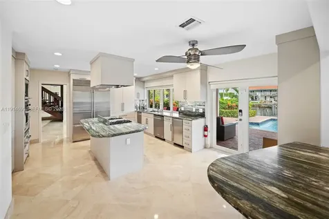 2015 NE 120th Road North Miami FL 33181