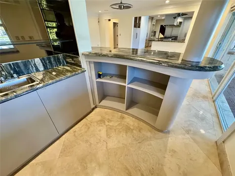 2015 NE 120th Road North Miami FL 33181