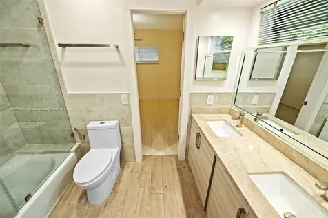 2015 NE 120th Road North Miami FL 33181