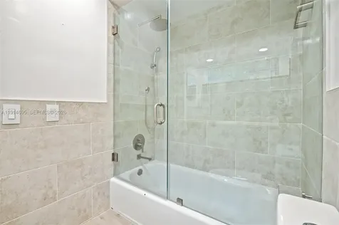 2015 NE 120th Road North Miami FL 33181
