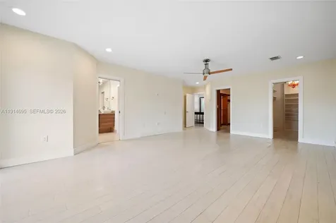 2015 NE 120th Road North Miami FL 33181