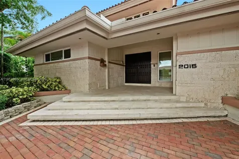 2015 NE 120th Road North Miami FL 33181