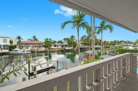 2015 NE 120th Road North Miami FL 33181