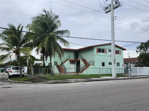 2400 NW 10th Avenue Miami FL 33127