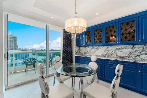 5025 Collins Avenue Miami Beach FL 33140