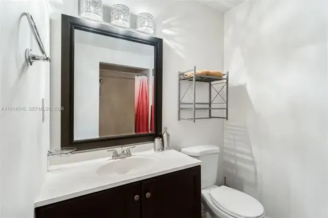 5025 Collins Avenue Miami Beach FL 33140