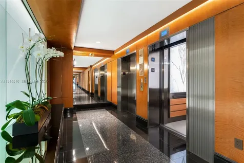 5025 Collins Avenue Miami Beach FL 33140