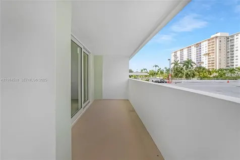 500 Bayview Drive Sunny Isles Beach FL 33160