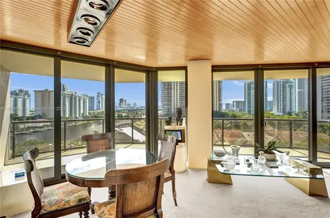 19667 Turnberry Way Aventura FL 33180
