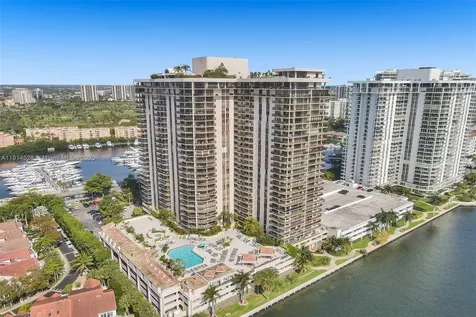 19667 Turnberry Way Aventura FL 33180