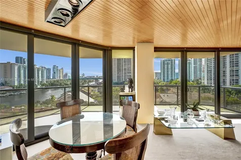 19667 Turnberry Way Aventura FL 33180
