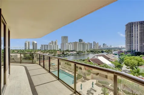 19667 Turnberry Way Aventura FL 33180