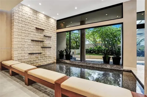 19667 Turnberry Way Aventura FL 33180