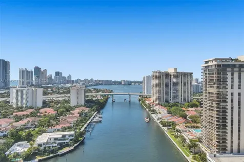 19667 Turnberry Way Aventura FL 33180