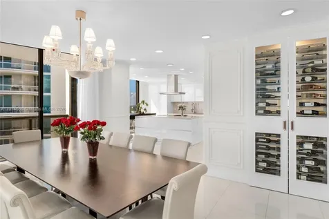 16275 Collins Avenue Sunny Isles Beach FL 33160