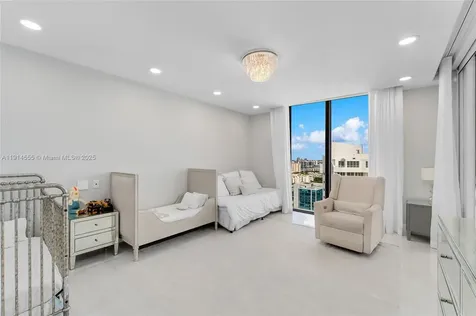 16275 Collins Avenue Sunny Isles Beach FL 33160