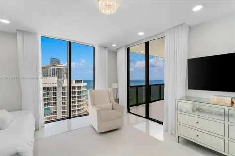 16275 Collins Avenue Sunny Isles Beach FL 33160