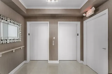 16275 Collins Avenue Sunny Isles Beach FL 33160